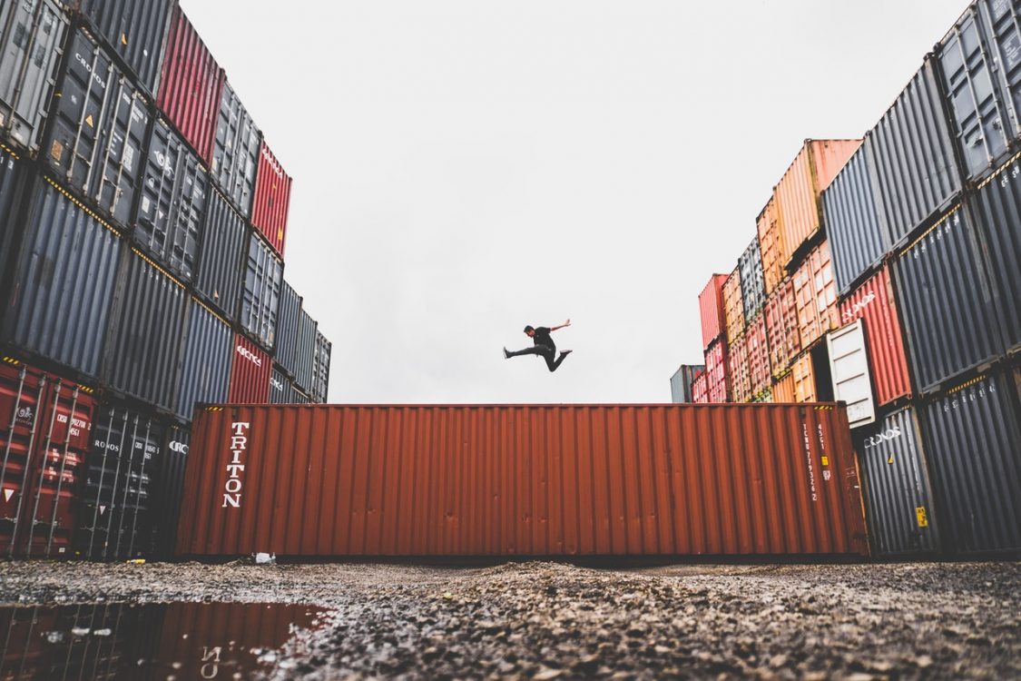 You Should Hire Shipping Containers For Your Online Business