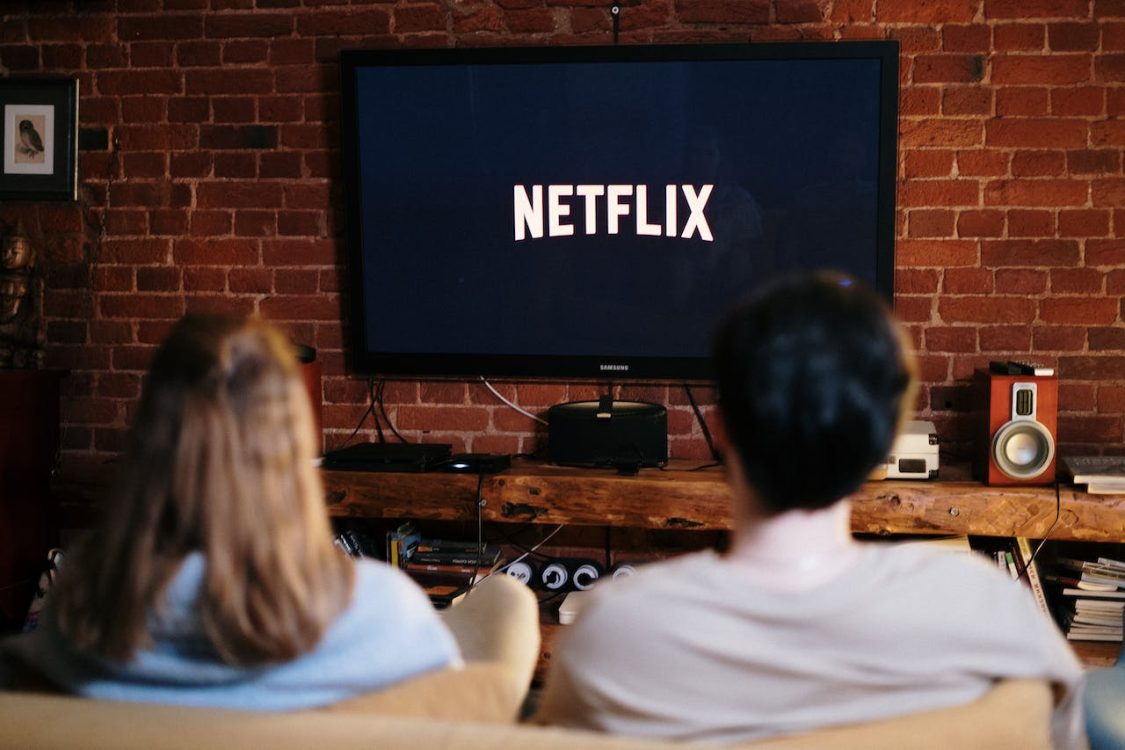 A Guide to the Technology Behind Modern Television Streaming